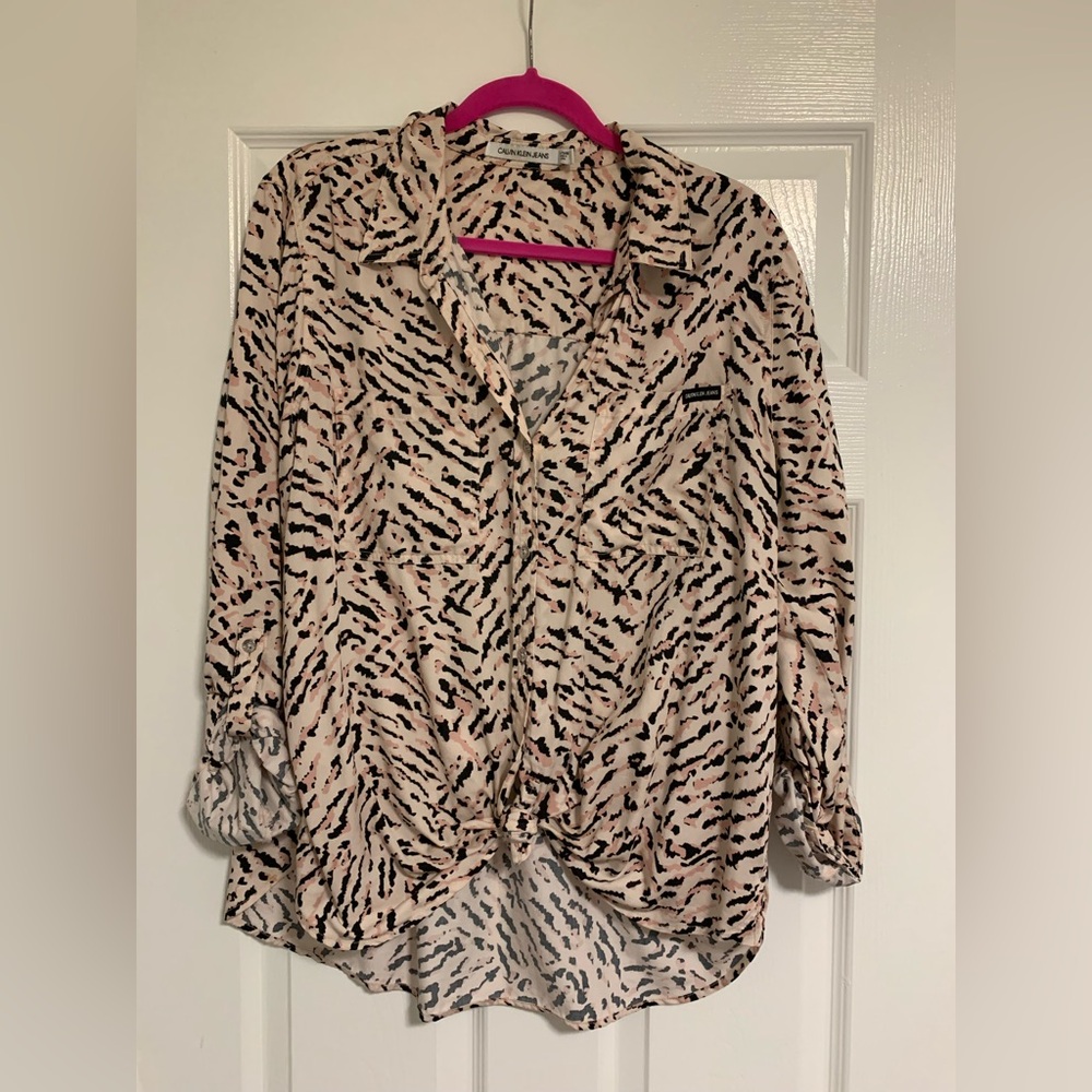 Calvin Klein button down blouse